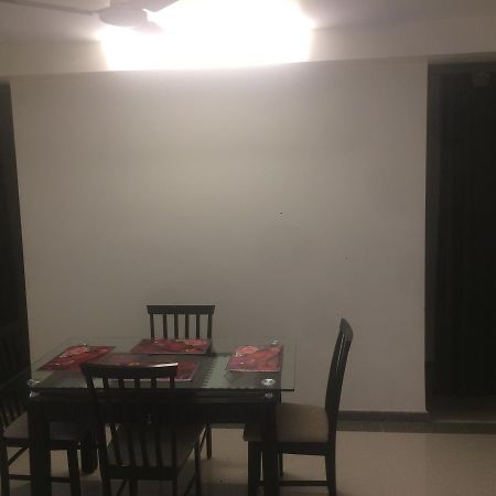 Bed and Breakfast Poonam Hieghts Мумбаи Экстерьер фото